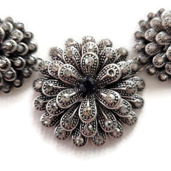 ⭐2/$30⭐ Necklace - Picture 5 of 7